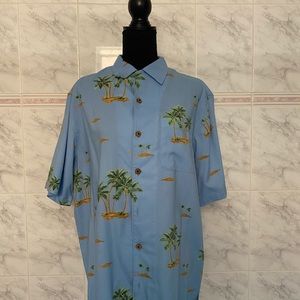 Men’s tropical button down